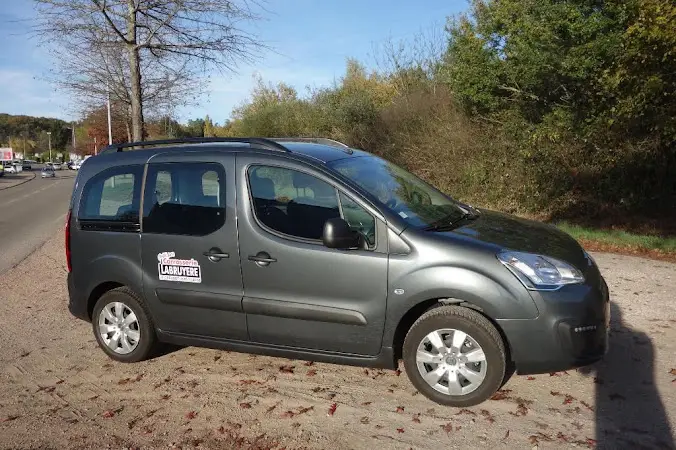 Photo publiée sur la fiche Google de Carrosserie Labruyere, Le Creusot