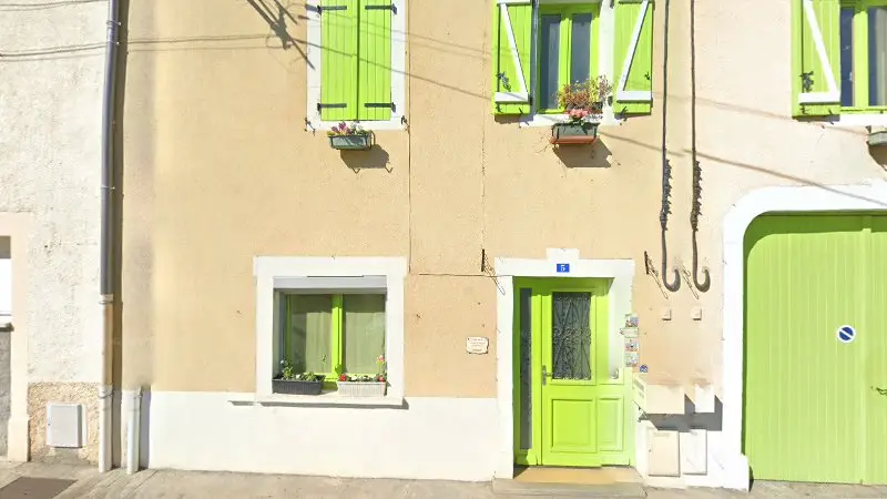 Vue de la rue devant Laluram meena house, Roquefort-sur-Garonne