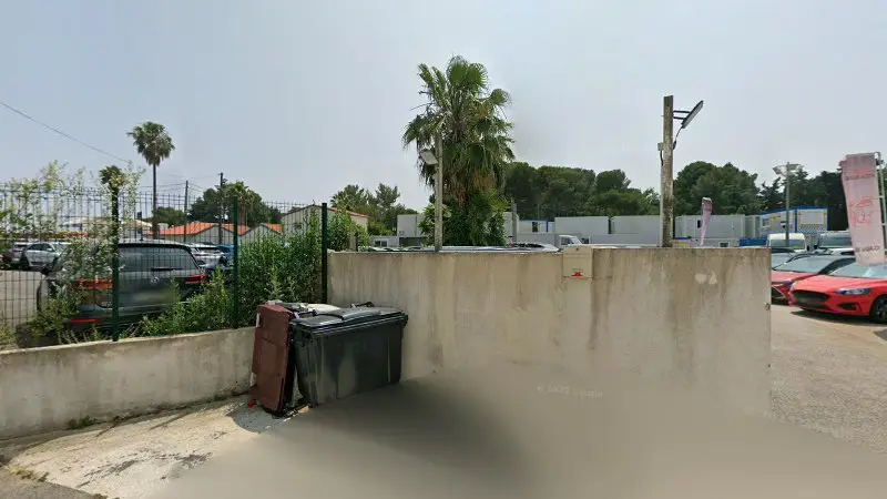 Vue de la rue devant Imac 2, Villeneuve-Loubet