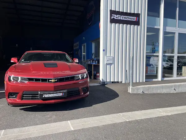 Photo publiée sur la fiche Google de RS TRONIC CHAMPNIERS Garage Colin, Champniers