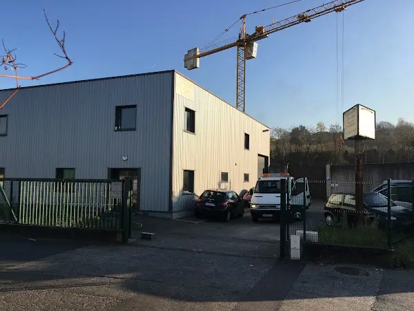 Photo publiée sur la fiche Google de SARL Berto - Démolition auto / casse auto / centre VHU/ récupération épaves