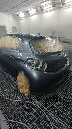 Photo publiée sur la fiche Google de Carrosserie professionnelle de l'Arsenal, Vénissieux