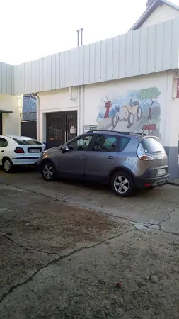 Photo publiée sur la fiche Google de Garage Veillet - Motrio, Conches-en-Ouche