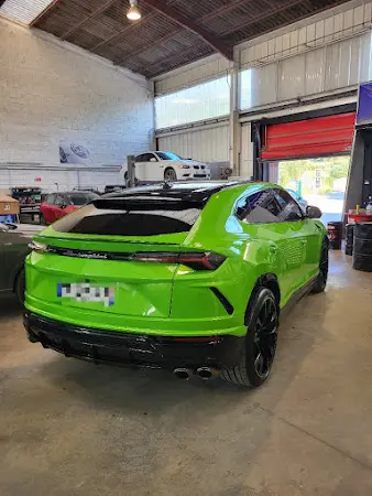 Photo publiée sur la fiche Google de AT CLASSIC CARROSSERIE, Gattières