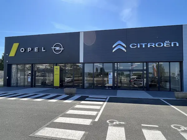 Photo publiée sur la fiche Google de FROUFE AUTOMOBILES - Citroën - Opel, Le Controis-en-Sologne