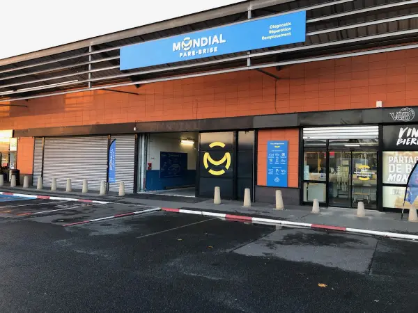 Photo publiée sur la fiche Google de Mondial Pare-Brise Brétigny-sur-Orge, Brétigny-sur-Orge