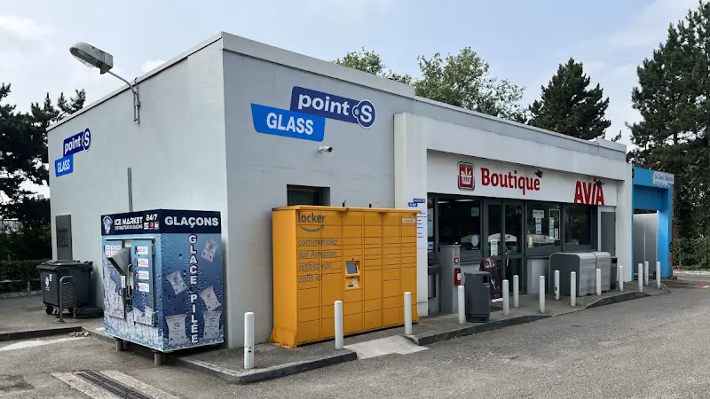 Photo publiée sur la fiche Google de Centre pare-brise S Glass Rouen, Rouen
