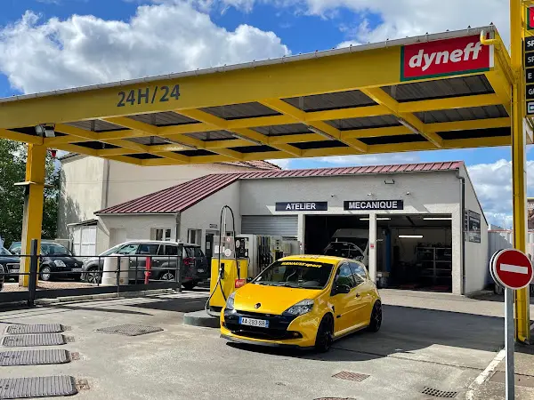 Photo publiée sur la fiche Google de Garage de l'Europe - station Dyneff, Roanne