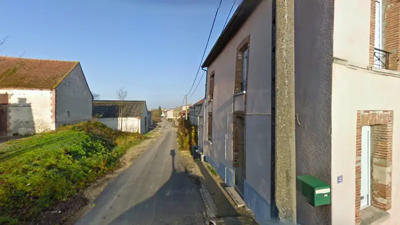 Vue de la rue devant alp310, Fère-Champenoise