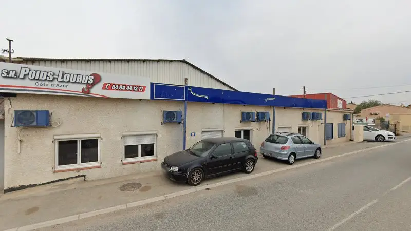Vue de la rue devant Garage Ad Puget Poids Lourds (montage A Domicile), Puget-sur-Argens