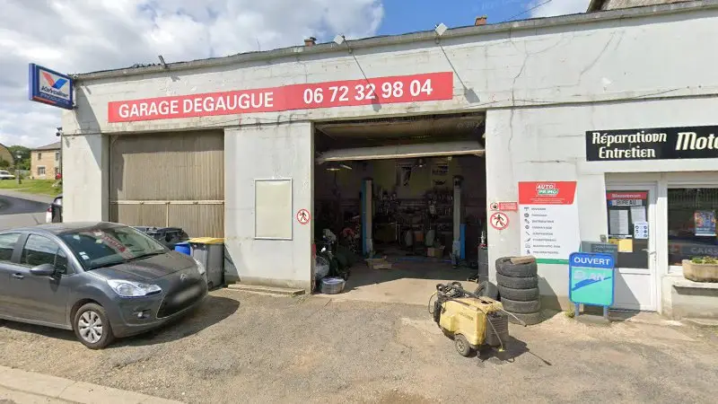 Vue de la rue devant GARAGE DEGAUGUE CHRISTOPHE, Chémery-Chéhéry