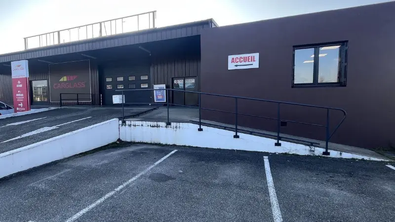 Photo publiée sur la fiche Google de CARGLASS Pare-Brise Salaise sur Sanne, Salaise-sur-Sanne
