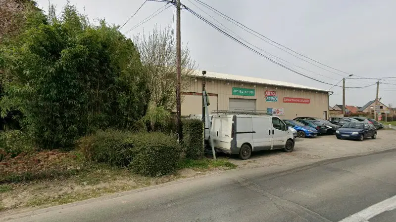 Vue de la rue devant Garage flandres occasion, Lynde