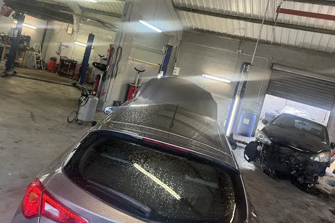Photo publiée sur la fiche Google de Garage automobile et carrosserie « RepairAndCo », Les Clayes-sous-Bois