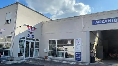 Photo publiée sur la fiche Google de AD Garage Expert ST CYR, La Ferté-Saint-Cyr