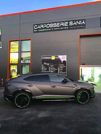 Photo publiée sur la fiche Google de CARROSSERIE SANIA Carrossier Chambéry |Réparation, débosselage & Peinture Auto, Porte-de-Savoie