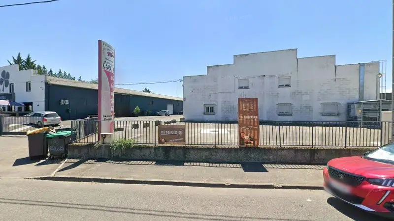 Vue de la rue devant Maison de la Carrosserie, Tournefeuille