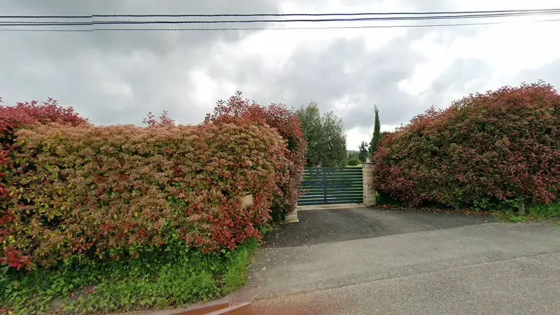 Vue de la rue devant Additif Pare Brise, La Chapelle-de-Surieu