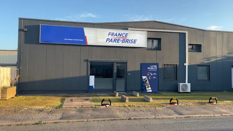 Photo publiée sur la fiche Google de France Auto Glass services, Sainte-Geneviève-des-Bois