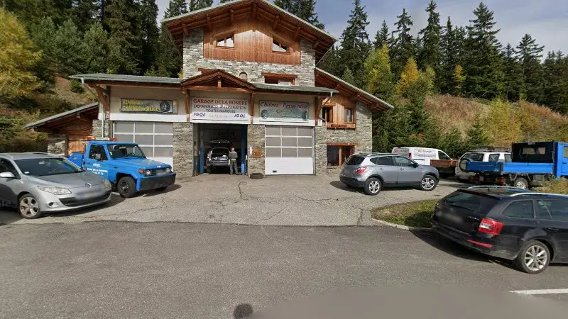 Vue de la rue devant GARAGE DU PETIT SAINT-BERNARD, Montvalezan