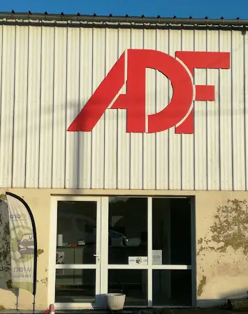 Photo publiée sur la fiche Google de Auto Démolition Fougeraise ADF, La Selle-en-Luitré