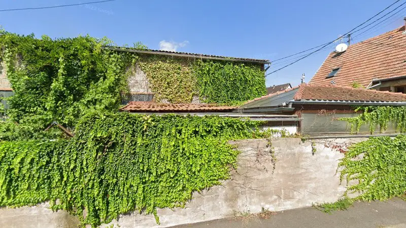 Vue de la rue devant Carrosserie Atd Identica, Plobsheim
