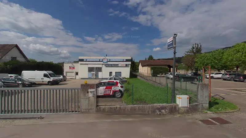 Vue de la rue devant Bugey Diesel - Bosch Car Service, Bettant