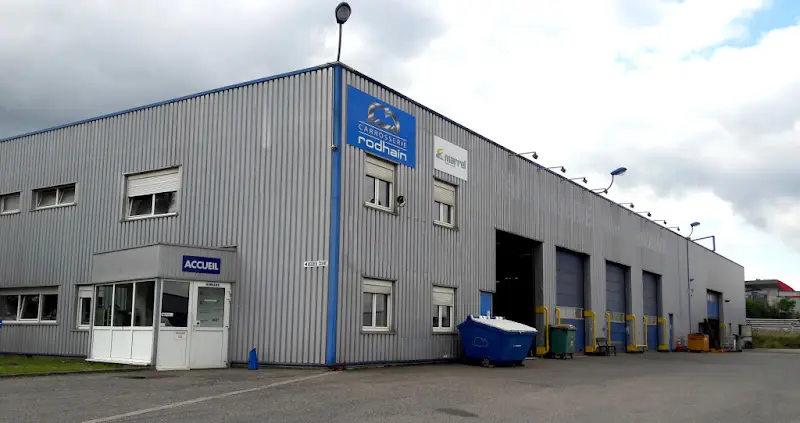 Photo publiée sur la fiche Google de Trouillet Services Nancy– PL et Utilitaires : Réparation, Entretien, Peinture, Carrosserie, Location Utilitaires et Semi, Fléville-devant-Nancy