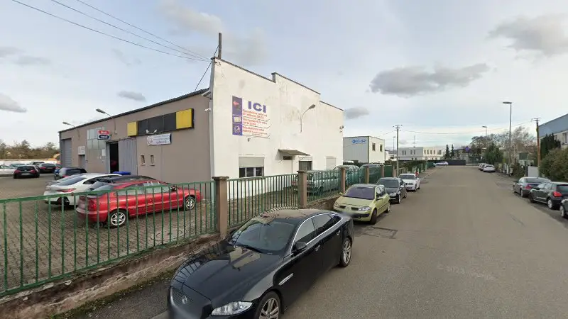Vue de la rue devant Carrosserie Paulo, Schiltigheim