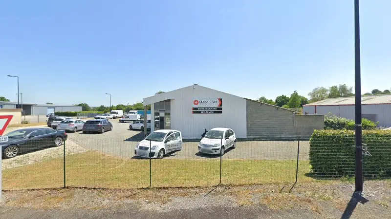 Vue de la rue devant GARAGE GUICHARD AGENT EUROREPAR, Saint-Germain-du-Corbéis