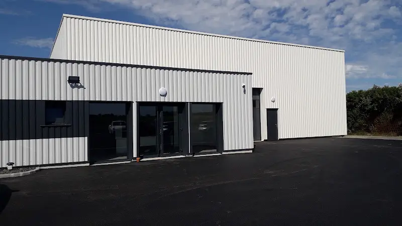 Photo publiée sur la fiche Google de LG Auto - Avranches, Le Val-Saint-Père