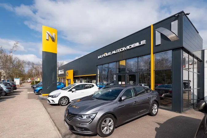 Photo publiée sur la fiche Google de Garage Nacci - Vente véhicules - Adhérent AD & Fivestars, Le Chambon-Feugerolles