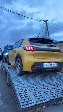 Photo publiée sur la fiche Google de A.P.U AUTO ♻️ENLÈVEMENT D’ÉPAVE 100% GRATUIT - EPAVISTE GRATUIT AGRÉÉ CENTRE VHU ♻️ DÉPANNAGE - REMORQUAGE AUTO PARIS IDF