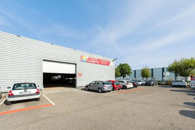 Photo publiée sur la fiche Google de CARROSSERIE GAMBETTA, Miribel