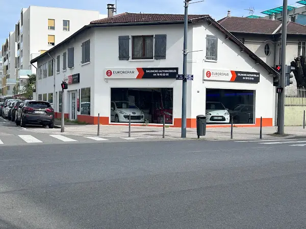 Photo publiée sur la fiche Google de SALENGRO AUTOMOBILES SARL - PEUGEOT, Villeurbanne