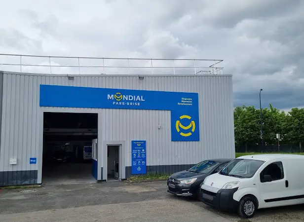 Photo publiée sur la fiche Google de Mondial Pare-Brise Champigny-sur-Marne, Champigny-sur-Marne