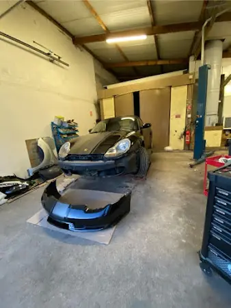 Photo publiée sur la fiche Google de Carrosserie EV auto, Houdelmont