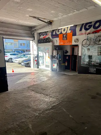 Photo publiée sur la fiche Google de C.D.C Carrosserie - Cagnes-sur-Mer - Nice, Cagnes-sur-Mer