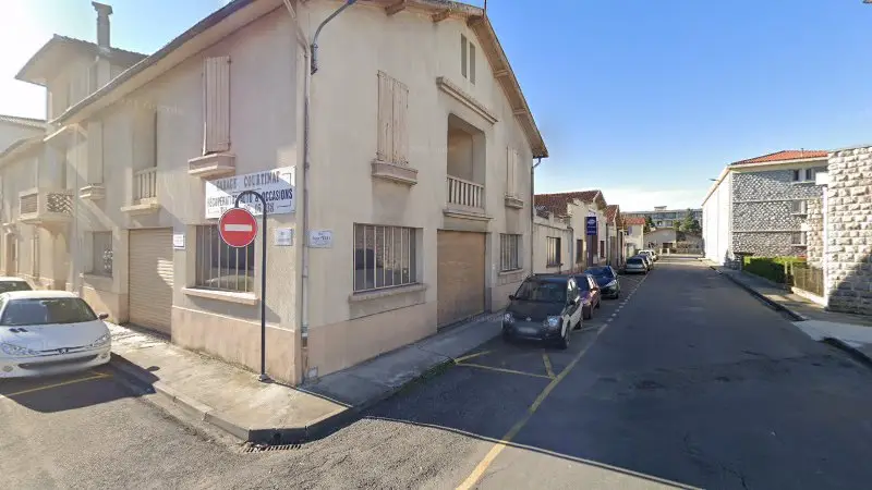 Vue de la rue devant Courtinat Jean-Pierre, Saint-Gaudens