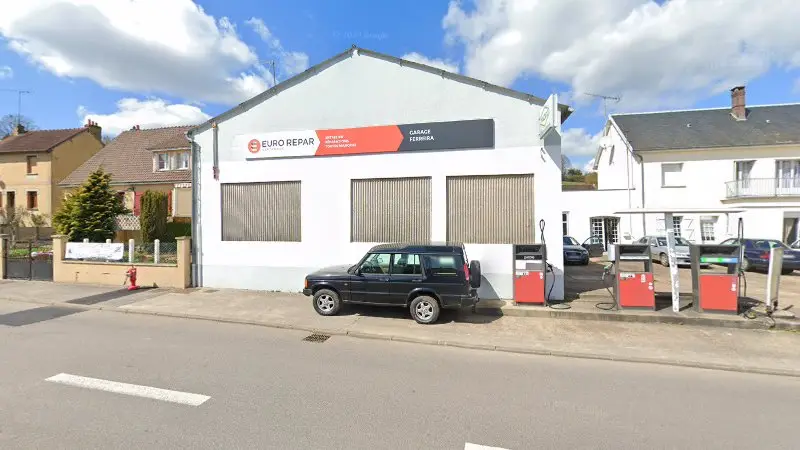 Vue de la rue devant Eurorepar Garage Ferreira, Longny les Villages