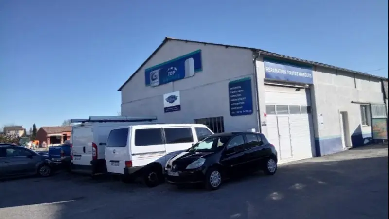Photo publiée sur la fiche Google de TOP GARAGE - GARAGE B. BURLE, Les Mées