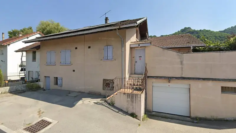 Vue de la rue devant GARAGE RANNARD, Contamine-sur-Arve