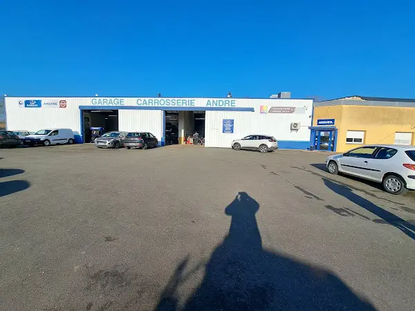 Photo publiée sur la fiche Google de GARAGE CARROSSERIE ANDRE, Coulans-sur-Gée