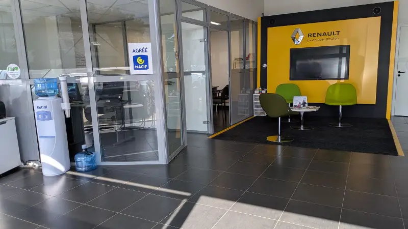 Photo publiée sur la fiche Google de Renault / Dacia - Pichon, Saint-Gildas-des-Bois