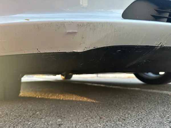 Photo publiée sur la fiche Google de Carrosserie Hervé Côte d'Azur, Cagnes-sur-Mer
