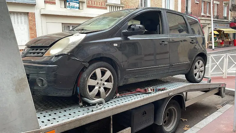Photo publiée sur la fiche Google de ENLEVEMENT D'EPAVE GRATUIT - EPAVISTE GRATUIT (AMIL AUTO 91), Vigneux-sur-Seine