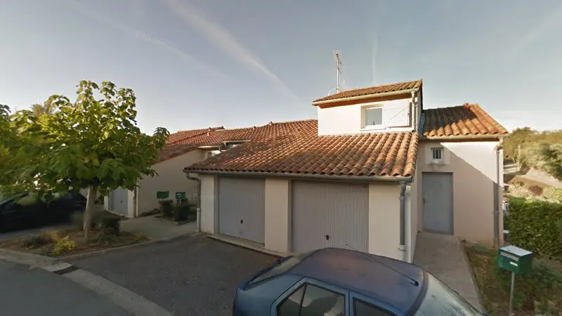 Vue de la rue devant CK AUTO’MOBILE, Mécanicien à domicile, Mécanique auto, Montréjeau, Aurignac