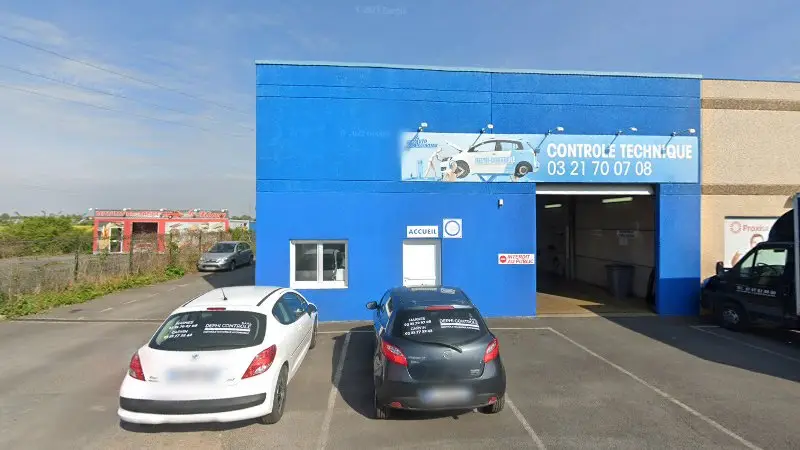 Vue de la rue devant CLICKANDBUYAUTO - EASY DECALAMINAGE, Harnes