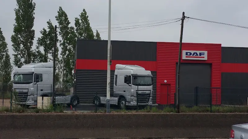 Photo publiée sur la fiche Google de Trappes Vehicules Industriels, Groupe Mantes VI, Trappes