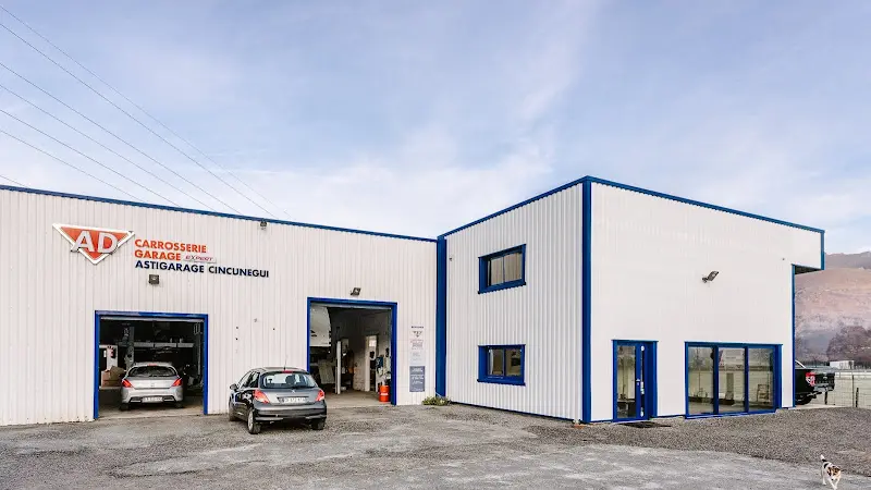 Photo publiée sur la fiche Google de AD Carrosserie et Garage Expert ASTIGARAGE CINCUNEGUI, Ossès